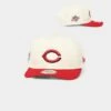 New Era Cincinnati Reds 1990 'Off White World Series Side Patch' Old Golfer Snapback Chrome White 2 New Era Cincinnati Reds 1990 'Off White World Series Side Patch' Old Golfer Snapback Chrome White -Sportswear Women Store 01022646 YC228 default 0010