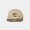New Era New York Yankees Golfer Snapback Khaki/Olive