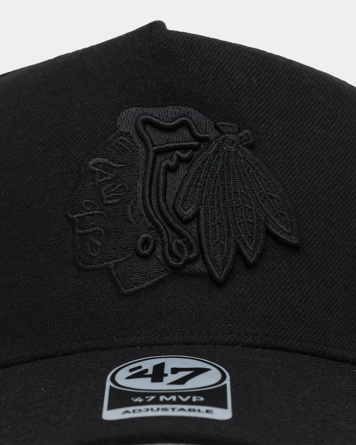 '47 BRAND 47 Brand Chicago Blackhawks 47 MVP DT Snapback Black/Black 7 '47 BRAND 47 Brand Chicago Blackhawks 47 MVP DT Snapback Black/Black - Image 5