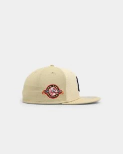 New Era New York Yankees 59FIFTY Fitted Vegas Gold -Sportswear Women Store 01029212 YV012 default 0030