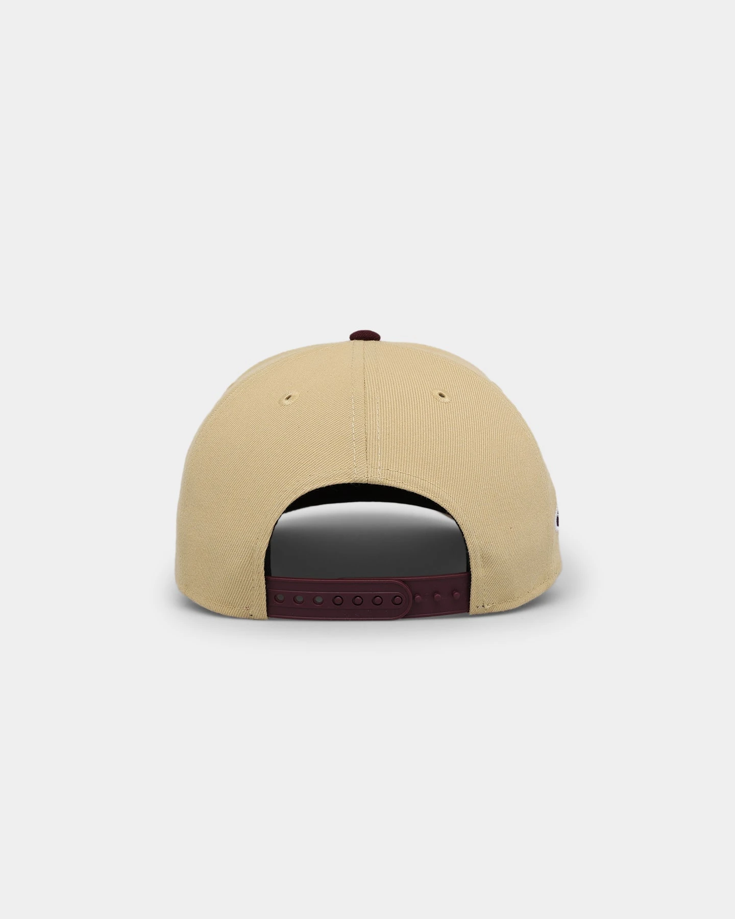 New Era Las Vegas Raiders 'Gold 2 Tone' 9FORTY A-Frame Snapback Gold 4 New Era Las Vegas Raiders 'Gold 2 Tone' 9FORTY A-Frame Snapback Gold - Image 2