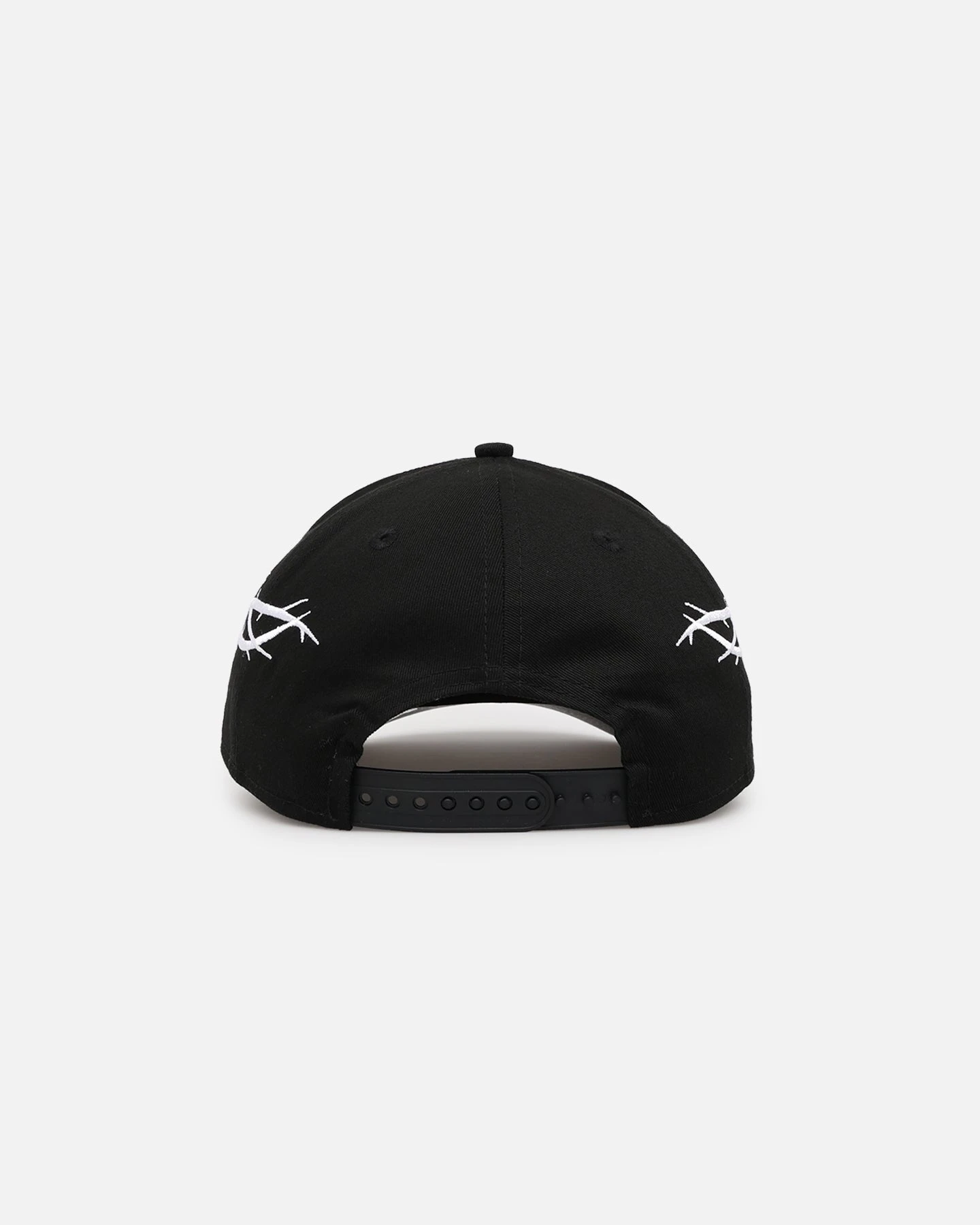 New Era Chicago Cubs 'Twisted Thorns' Pre-Curved Golfer Snapback Black 4 New Era Chicago Cubs 'Twisted Thorns' Pre-Curved Golfer Snapback Black - Image 2