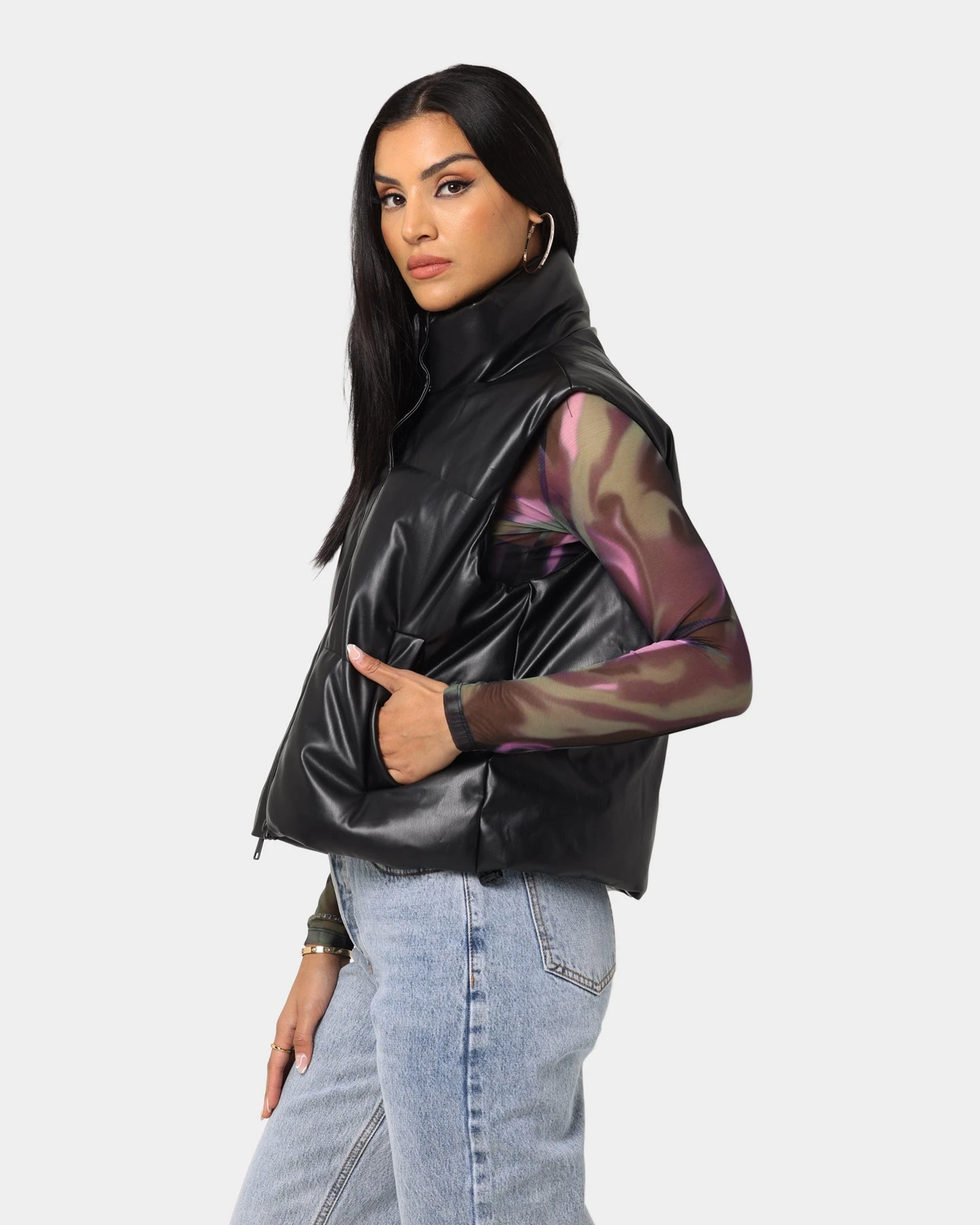 XXIII Women's Amy Puffer Vest Black 8 XXIII Women's Amy Puffer Vest Black - Image 6