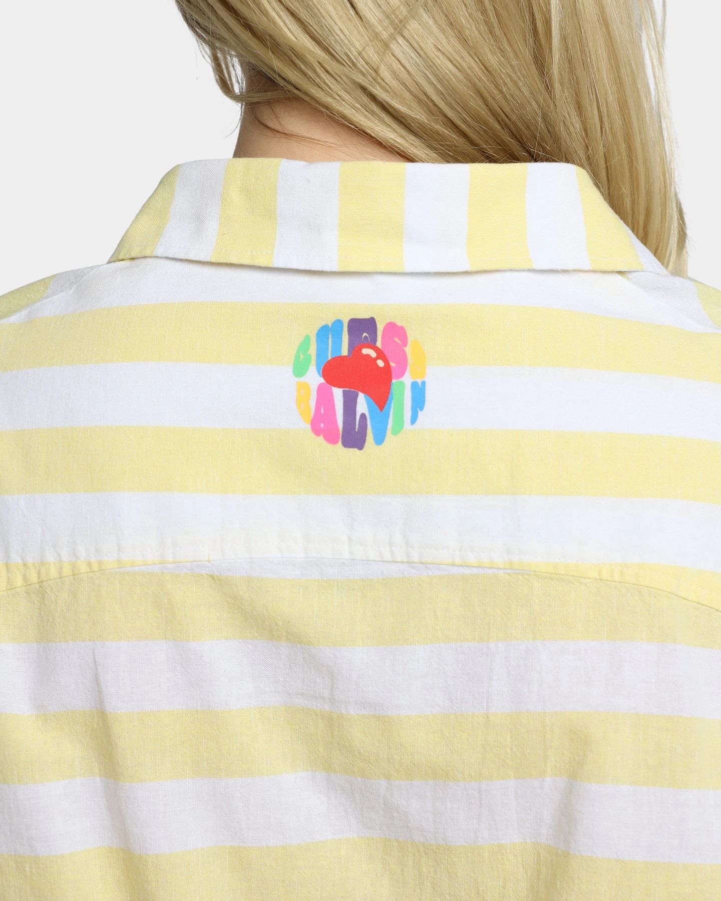 Guess Originals Women's GUESS Originals X J Balvin Woven Crop Top Yellow Sunspots 9 Guess Originals Women's GUESS Originals X J Balvin Woven Crop Top Yellow Sunspots - Image 7