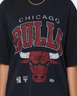 Mitchell & Ness Women's Chicago Bulls XL Arch Vintage T-Shirt Faded Black -Sportswear Women Store 02040028 YB554 womens 0030