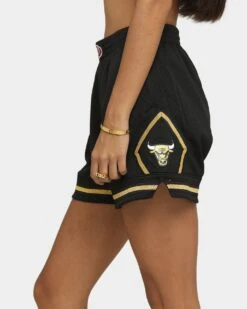 Mitchell & Ness Women's Chicago Bulls Jump Shot Short Black/Gold -Sportswear Women Store 03005413 YB003 womens 0090