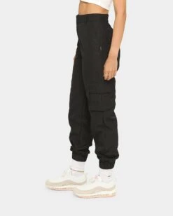 EN ES Women's Classic Cargo Pant Black -Sportswear Women Store 03006003 YB001 womens 0070