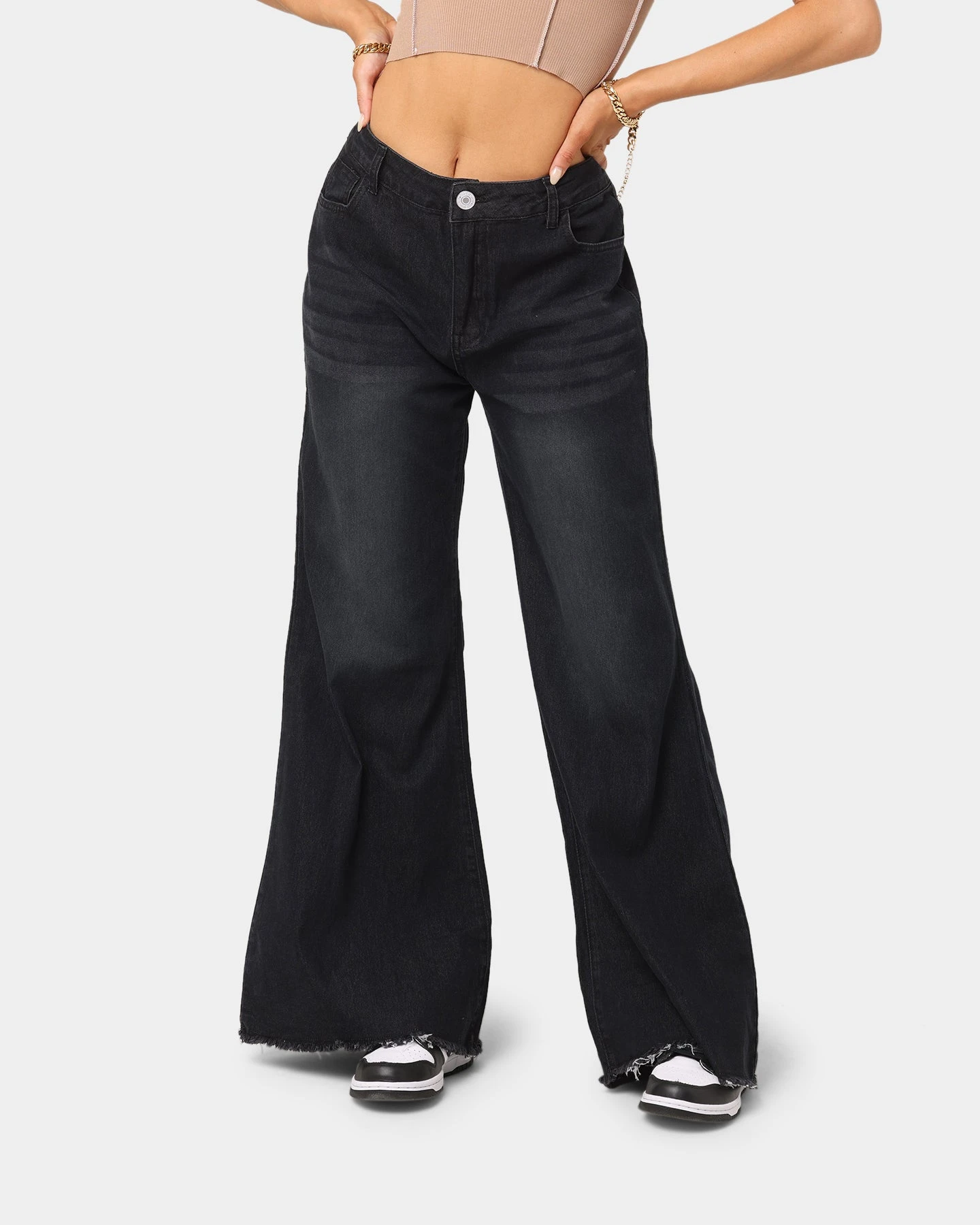 XXIII Women's Jacquie Bell Bottom Jeans Black 4 XXIII Women's Jacquie Bell Bottom Jeans Black - Image 2