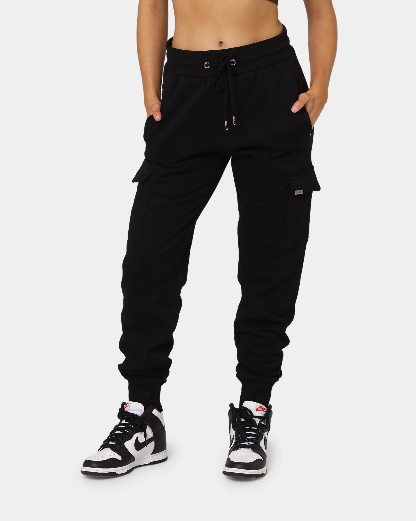 Carré Evolution Cargo Sweatpants Black 3 Carré Evolution Cargo Sweatpants Black