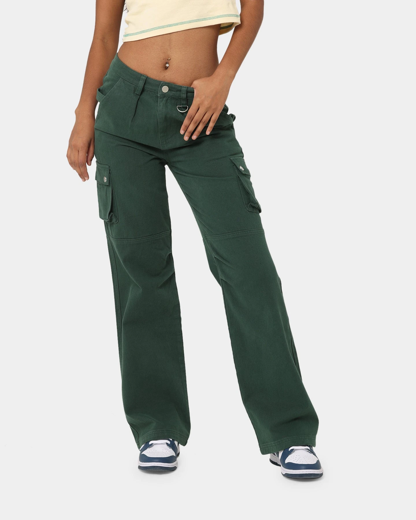 MNML Chloe Mid Rise Cargo Jeans Green 3 MNML Chloe Mid Rise Cargo Jeans Green