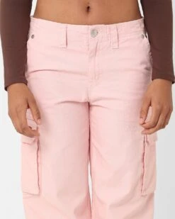 True Religion Women's Big T Cargo Pants Strawberry -Sportswear Women Store 03010926 YS692 womens 0070