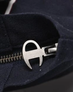 Champion C Life Varsity Tote Bag Navy 13 Champion C Life Varsity Tote Bag Navy -Sportswear Women Store 06008447 YN200 default 00040 5fbf7df3 7dc2 4b23 86fd c9a3f9ba0a3d