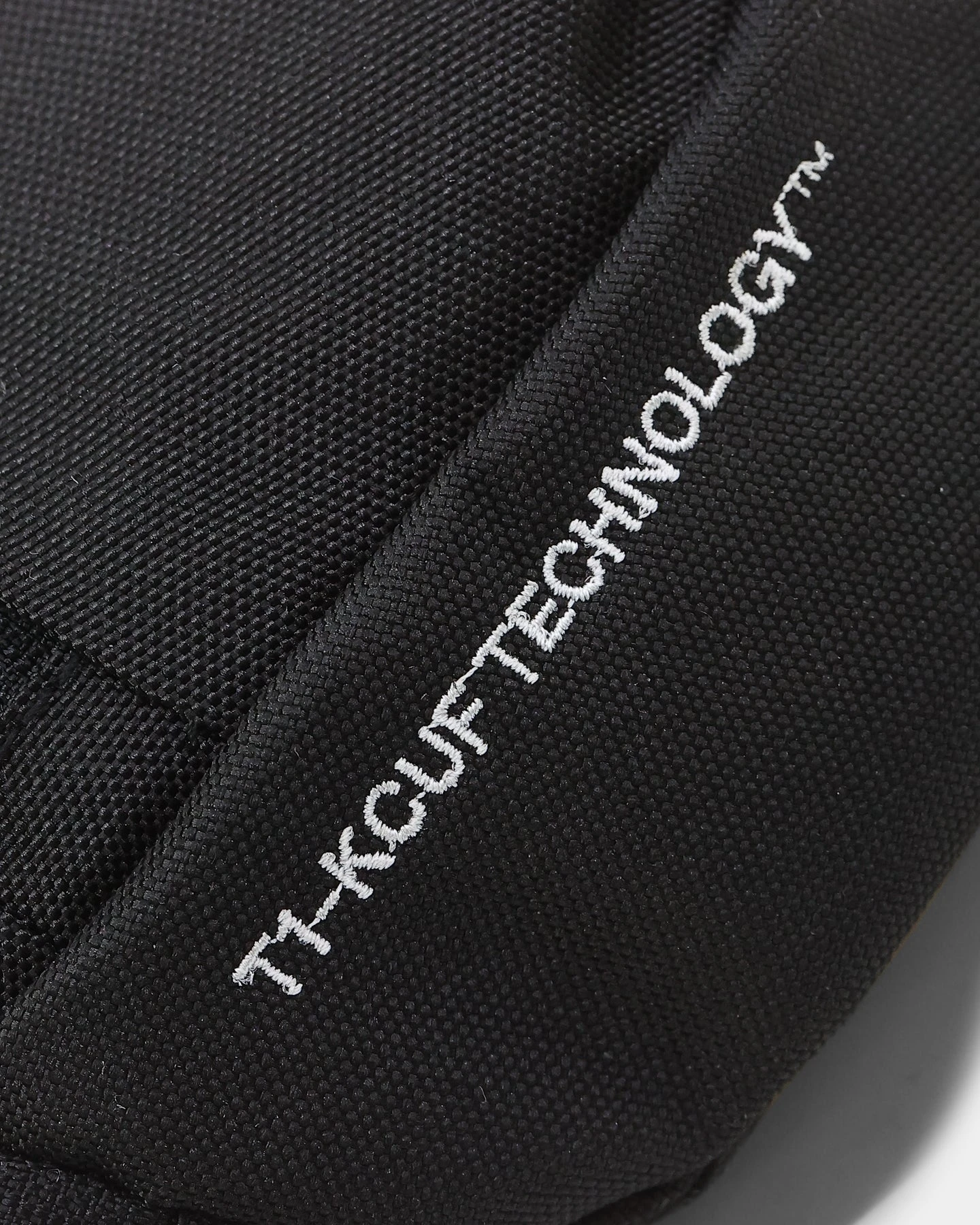 HUF Bunker Shoulder Bag Black 9 HUF Bunker Shoulder Bag Black - Image 7