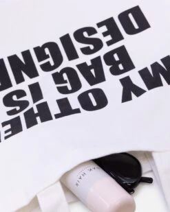 Secret Club My Other Bag Tote Bag Creme -Sportswear Women Store 06010864 YC624 default 0030 33e7136a c3c3 4299 aeeb 9a94ca3d9f24