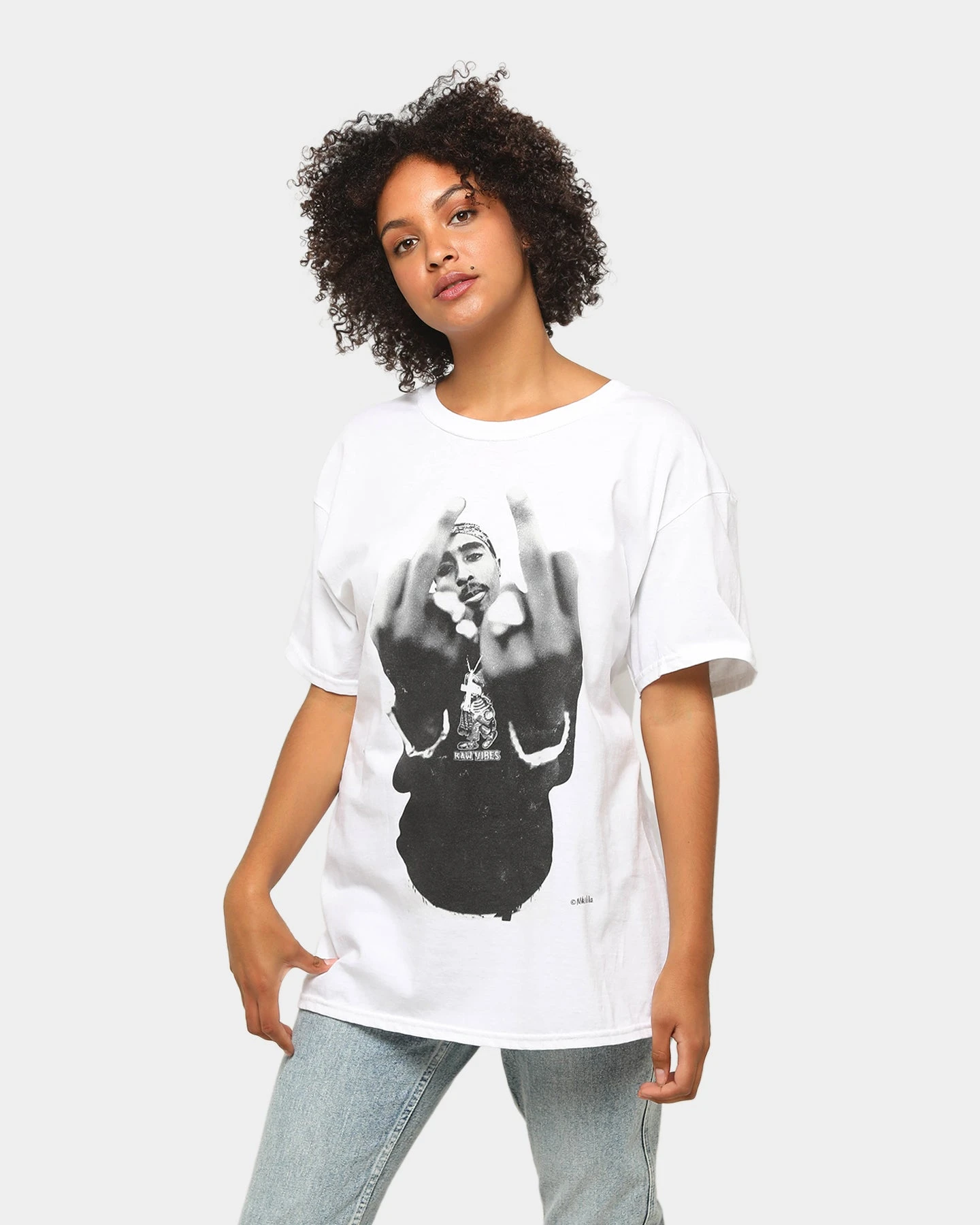 TUPAC Finger Short-Sleeve T-Shirt White 3 TUPAC Finger Short-Sleeve T-Shirt White