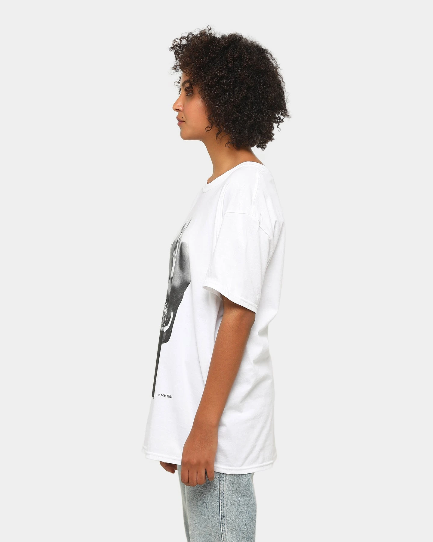 TUPAC Finger Short-Sleeve T-Shirt White 8 TUPAC Finger Short-Sleeve T-Shirt White - Image 6