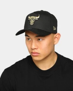 New Era Chicago Bulls 9FORTY A-Frame Snapback Black/Gold -Sportswear Women Store 192526572564 mens 00100