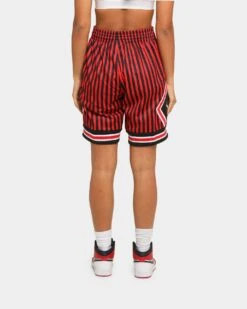 Mitchell & Ness Men's Chicago Bulls 1997 Striped SM Short Black/Red -Sportswear Women Store 194582209248 womens 0040