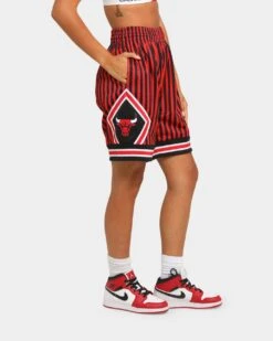 Mitchell & Ness Men's Chicago Bulls 1997 Striped SM Short Black/Red -Sportswear Women Store 194582209248 womens 0060 3fa4c709 507b 4a43 af7f 30e9071a9f7e