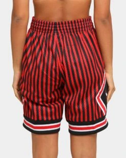 Mitchell & Ness Men's Chicago Bulls 1997 Striped SM Short Black/Red -Sportswear Women Store 194582209248 womens 0080