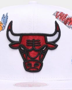 Mitchell & Ness Chicago Bulls 'Hand Drawn' Original Fit Snapback White -Sportswear Women Store 195563796481 default 0050