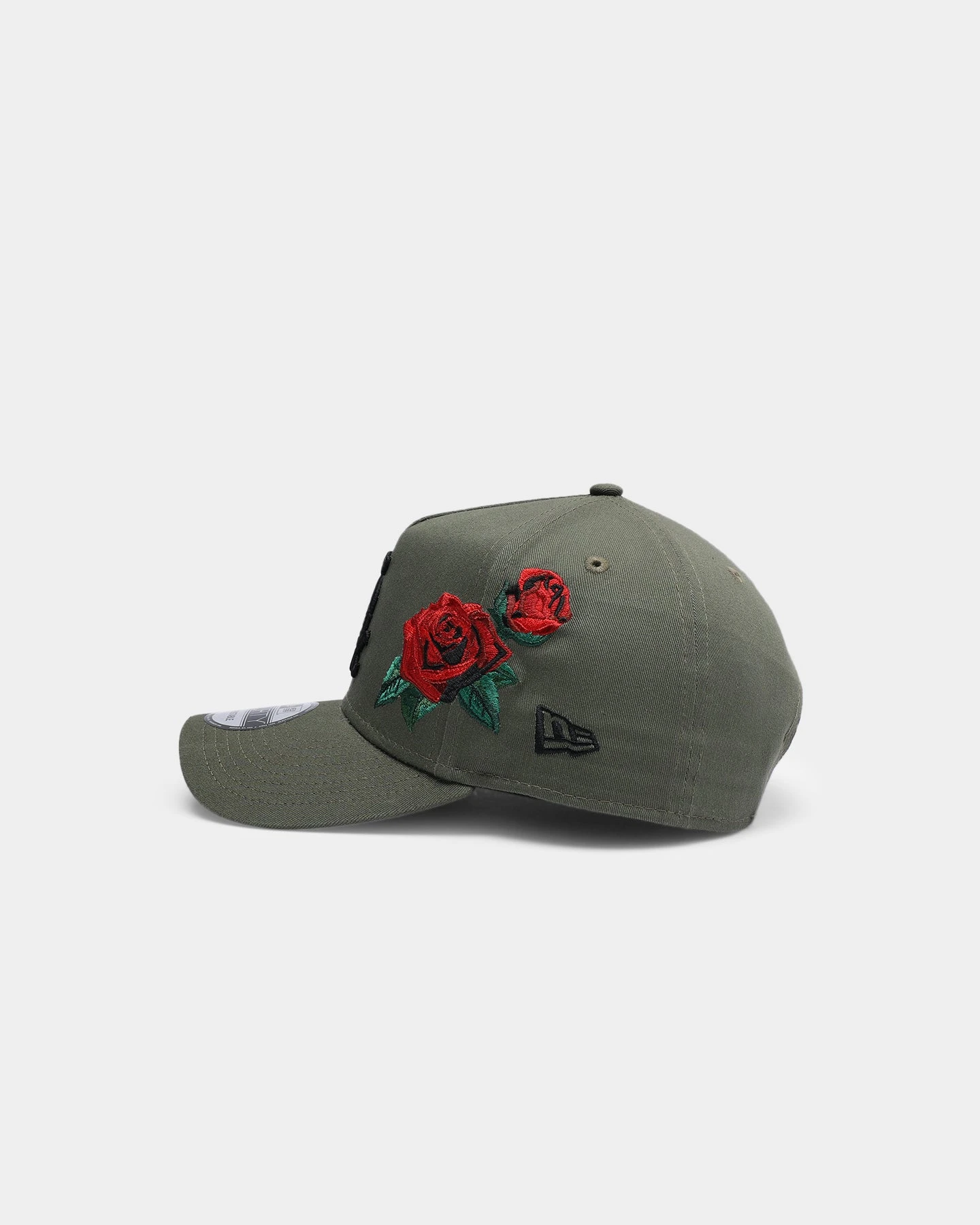 New Era Chicago White Sox Rose Hit 9FORTY A-Frame Snapback Olive/Black 7 New Era Chicago White Sox Rose Hit 9FORTY A-Frame Snapback Olive/Black - Image 5