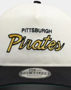 New Era Pittsburgh Pirates Off White Script Old Golfer Snapback Off White -Sportswear Women Store 195599784070 default 0060