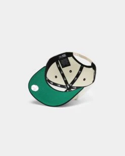 New Era Pittsburgh Pirates Off White Script Old Golfer Snapback Off White -Sportswear Women Store 195599784070 default 0070