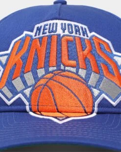 New Era New York Knicks 'Oversized Team Logo' Old Golfer Snapback Blue/Orange 15 New Era New York Knicks 'Oversized Team Logo' Old Golfer Snapback Blue/Orange -Sportswear Women Store 195853390276 default 0050