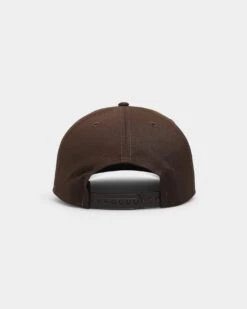 New Era San Diego Padres 'Shadow Team Logo' Old Golfer Snapback Original Team Colours -Sportswear Women Store 196174173142 default 0020