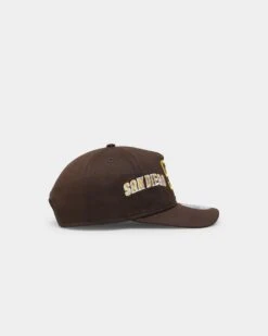 New Era San Diego Padres 'Shadow Team Logo' Old Golfer Snapback Original Team Colours -Sportswear Women Store 196174173142 default 0030