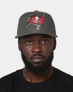 New Era Tampa Bay Buccaneers Script 59FIFTY Fitted OTC 17 New Era Tampa Bay Buccaneers Script 59FIFTY Fitted OTC -Sportswear Women Store 196175768019 mens 0100
