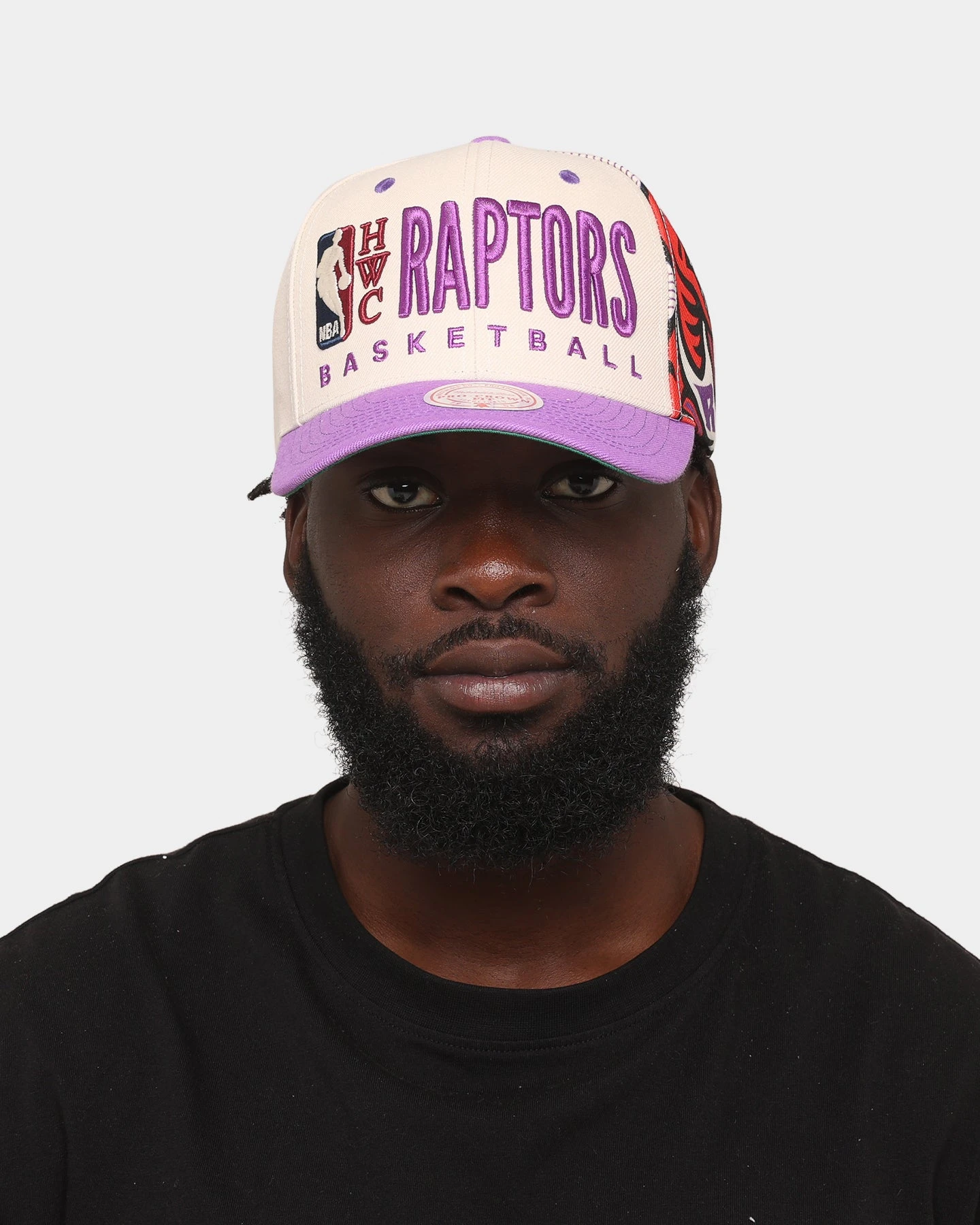 Mitchell & Ness Toronto Raptors '90s Training Camp' Pro Crown Snapback Cream 10 Mitchell & Ness Toronto Raptors '90s Training Camp' Pro Crown Snapback Cream - Image 8