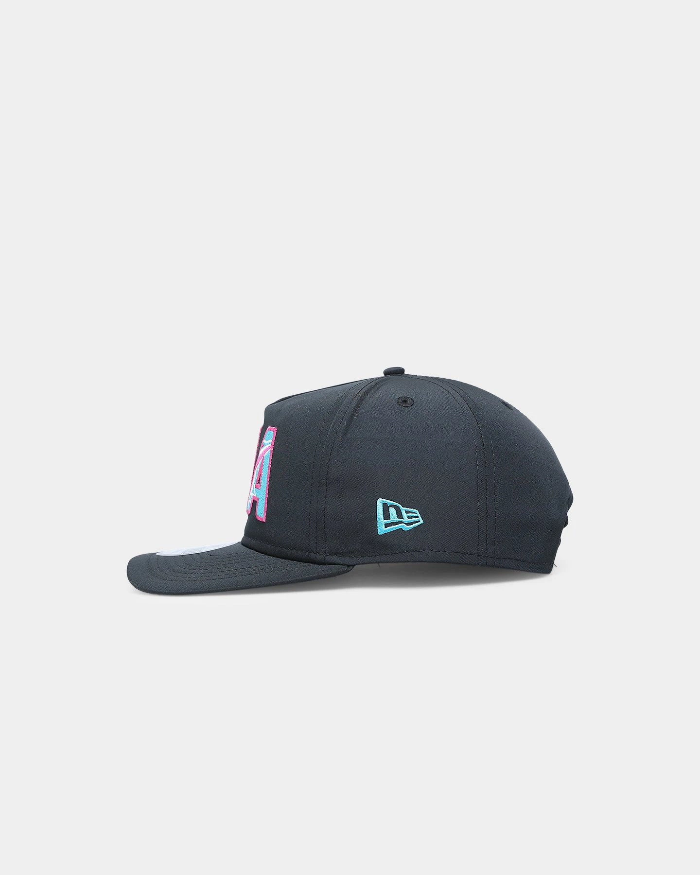 NEW ERA New York Miami Dolphins 'Neon Nights' Prolight Old Golfer Snapback Black/Neon 7 NEW ERA New York Miami Dolphins 'Neon Nights' Prolight Old Golfer Snapback Black/Neon - Image 5