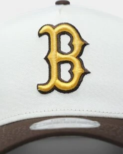 New Era Boston Red Sox 'Cereal' 9FORTY A-Frame Snapback Chrome White/Walnut -Sportswear Women Store 196313140127 default 0050