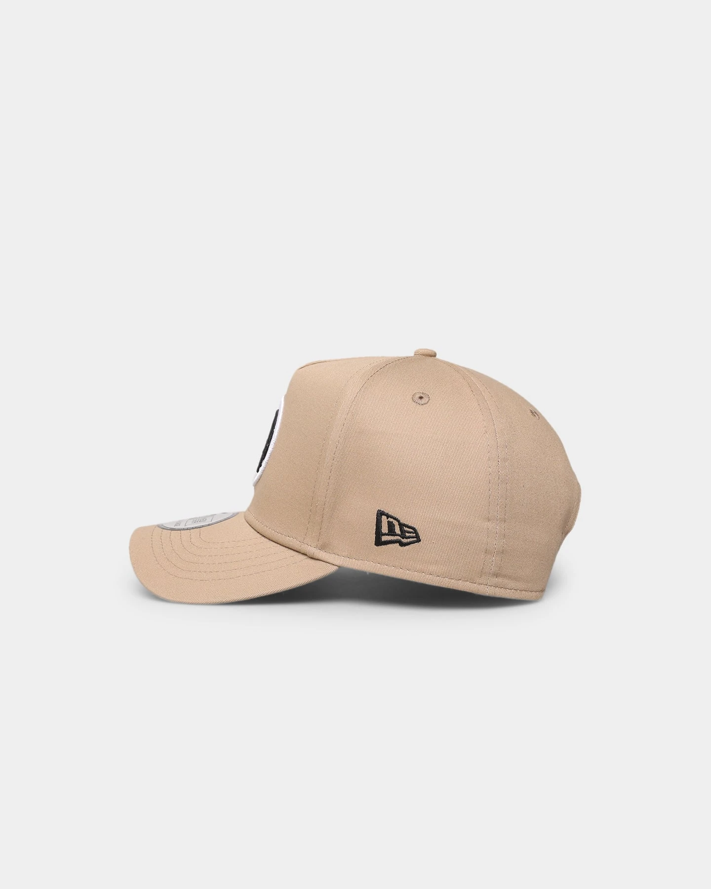 New Era Brooklyn Nets 'Camel Black White' 9FORTY K-Frame Snapback Camel/Black 7 New Era Brooklyn Nets 'Camel Black White' 9FORTY K-Frame Snapback Camel/Black - Image 5