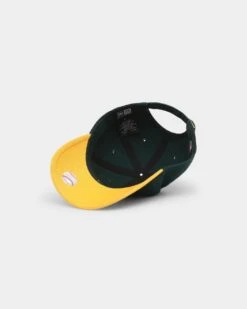 New Era Oakland Athletics 'Authentic' Casual Classic Strapback Original Team Colours -Sportswear Women Store 196499495257 default 0060