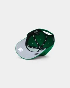 New Era Las Vegas Raiders 'Kelly Green Embossed Logo' Old Golfer Snapback Kelly Green -Sportswear Women Store 196499822633 default 0050