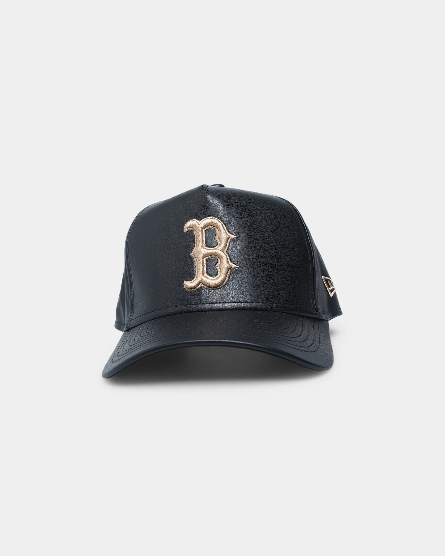 New Era Boston Red Sox "Black Tan PU Leather" 9FORTY K-Frame Snapback Black/Tan 3 New Era Boston Red Sox "Black Tan PU Leather" 9FORTY K-Frame Snapback Black/Tan