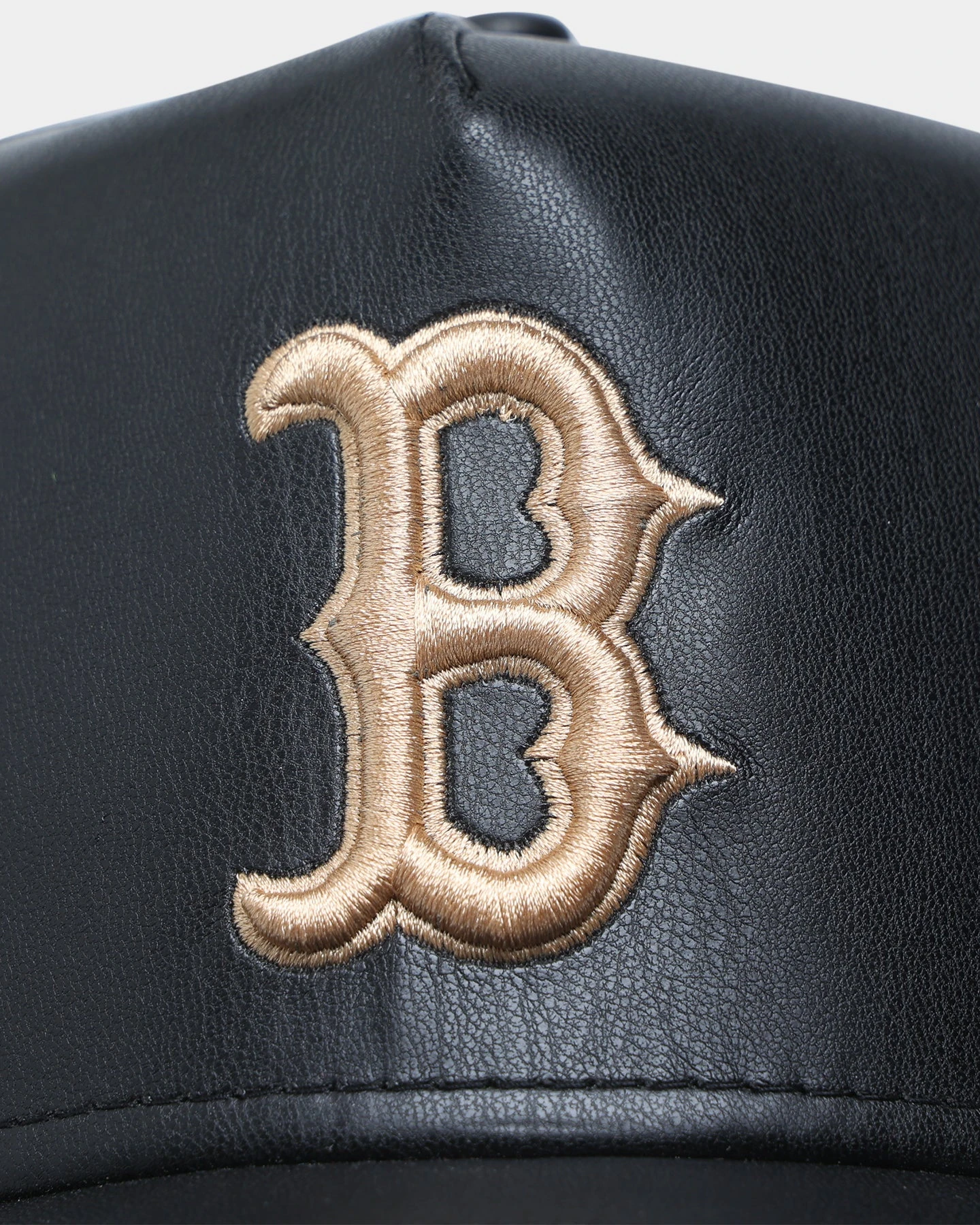 New Era Boston Red Sox "Black Tan PU Leather" 9FORTY K-Frame Snapback Black/Tan 8 New Era Boston Red Sox "Black Tan PU Leather" 9FORTY K-Frame Snapback Black/Tan - Image 6