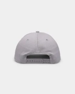 New Era New York Yankees 'Koala Grey' Old Golfer Snapback Grey/White 12 New Era New York Yankees 'Koala Grey' Old Golfer Snapback Grey/White -Sportswear Women Store 196500151998 default 0020