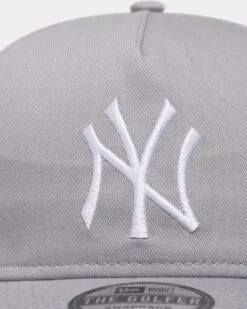 New Era New York Yankees 'Koala Grey' Old Golfer Snapback Grey/White 15 New Era New York Yankees 'Koala Grey' Old Golfer Snapback Grey/White -Sportswear Women Store 196500151998 default 0050