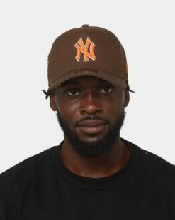 New Era New York Yankees 'Walnut Orange' 9FORTY A-Frame Snapback Brown/Orange -Sportswear Women Store 196501050160 mens 0100