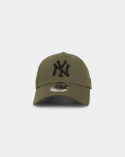 New Era New York Yankees Core 9FORTY Casual Strapback Olive/Black