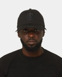 New Era Las Vegas Raiders 'Black On Black' 9FORTY Casual Strapback Black/Black -Sportswear Women Store 196819011679 mens 0100