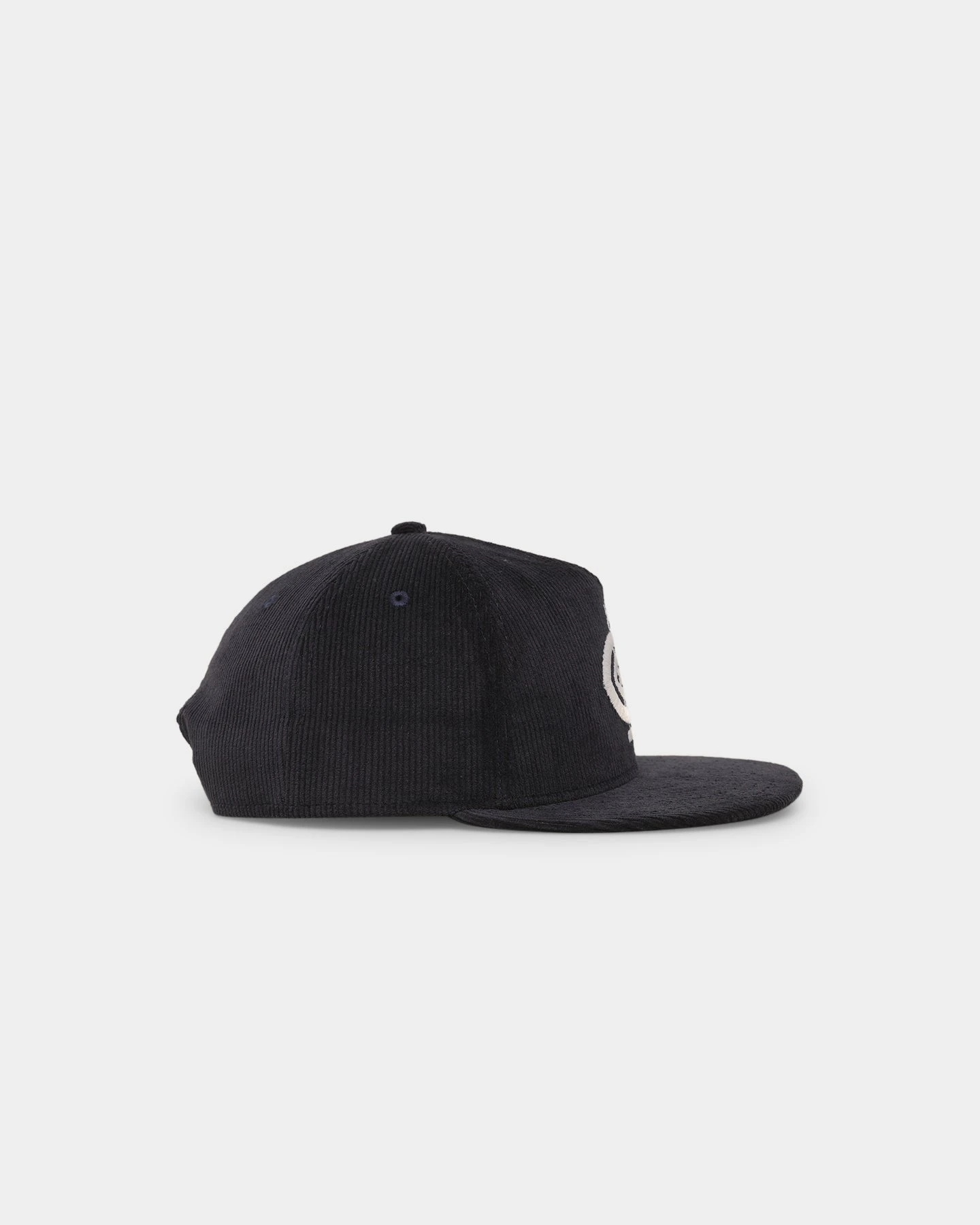 New Era Carlton Blues 'AFL 2023 Team Corduroy' Golfer Snapback Navy 5 New Era Carlton Blues 'AFL 2023 Team Corduroy' Golfer Snapback Navy - Image 3