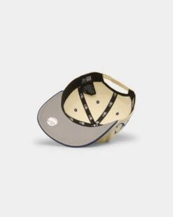 New Era Kansas City Royals '1980s World Series Through The Decades' 1985 World Series Golfer Snapback Chrome White/Original Team Colours -Sportswear Women Store 197214869971 default 0060