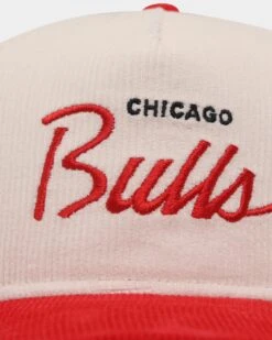 New Era Chicago Bulls 'Chrome Corduroy Throwback Script' Golfer Snapback Chrome White 12 New Era Chicago Bulls 'Chrome Corduroy Throwback Script' Golfer Snapback Chrome White -Sportswear Women Store 197215840184 default 0050
