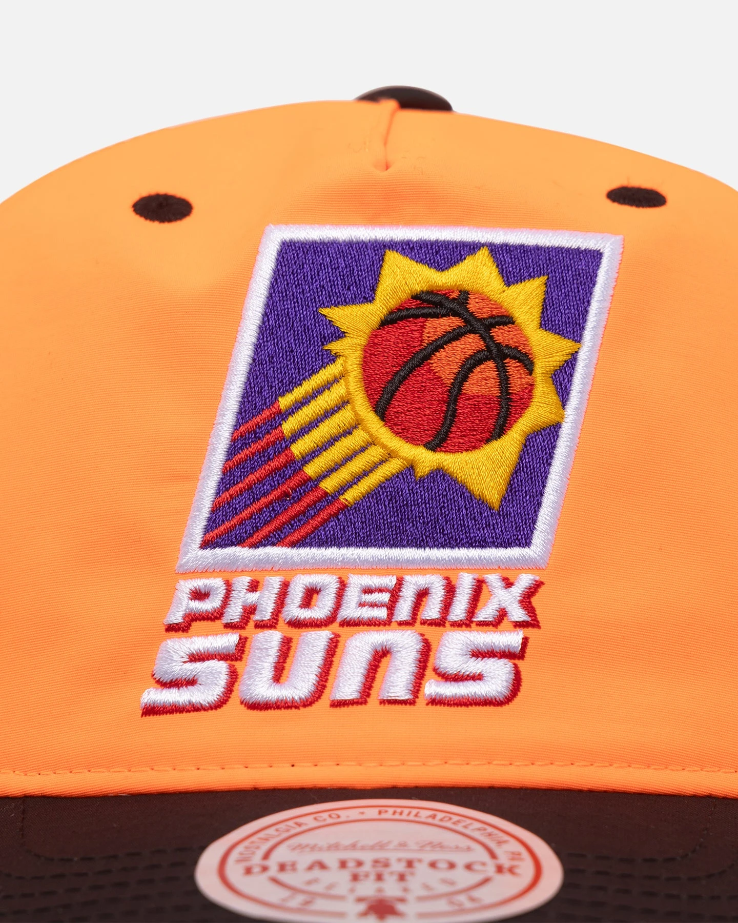 Mitchell & Ness Phoenix Suns Nylon Deadstock 2-Tone Snapback Bright Orange/Black 7 Mitchell & Ness Phoenix Suns Nylon Deadstock 2-Tone Snapback Bright Orange/Black - Image 5