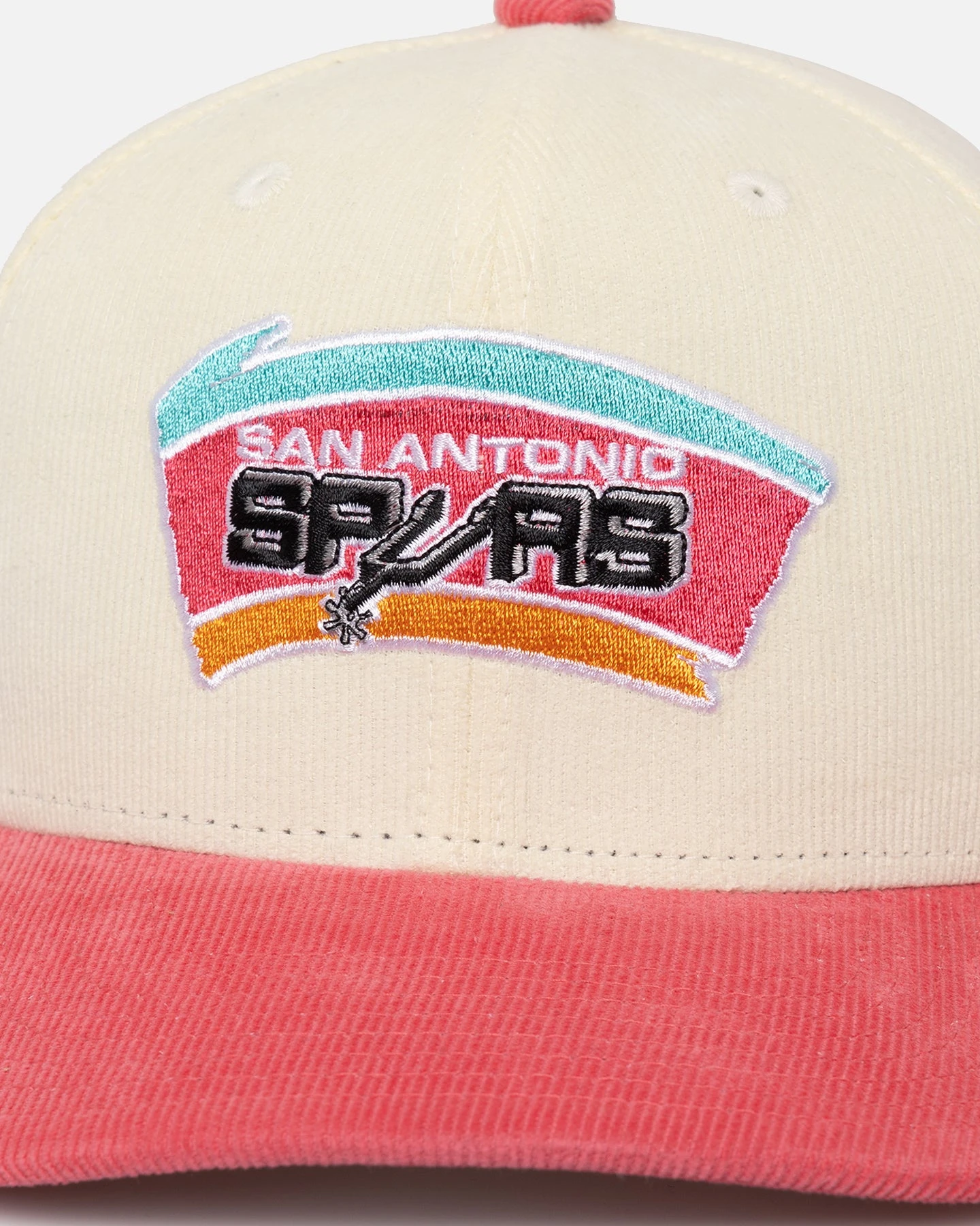 Mitchell & Ness San Antonio Spurs Go Team Go OG Corduroy Snapback Light Cream/Hot 4 Mitchell & Ness San Antonio Spurs Go Team Go OG Corduroy Snapback Light Cream/Hot - Image 2